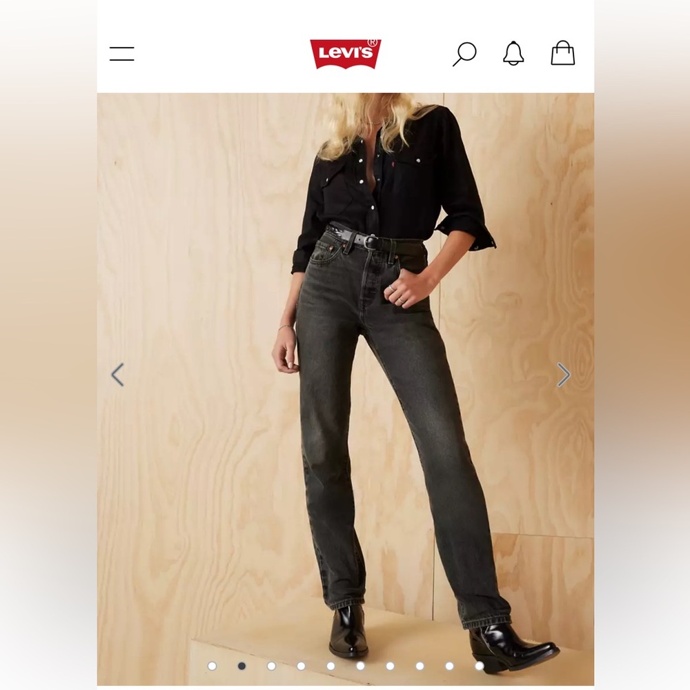 Levi's Women's Black Straight Leg Jeans